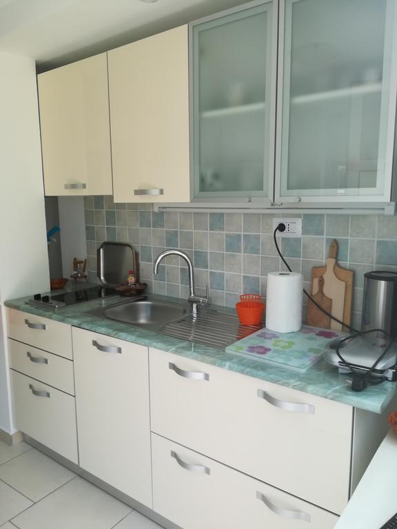 Apartment Neno - Terrace & Parking Вели-Лошинь Экстерьер фото