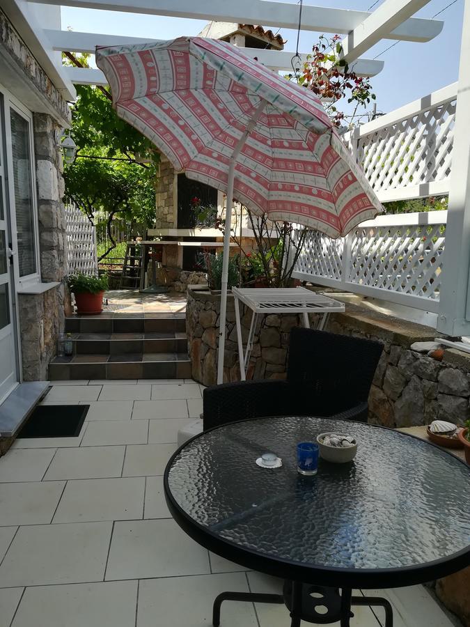 Apartment Neno - Terrace & Parking Вели-Лошинь Экстерьер фото